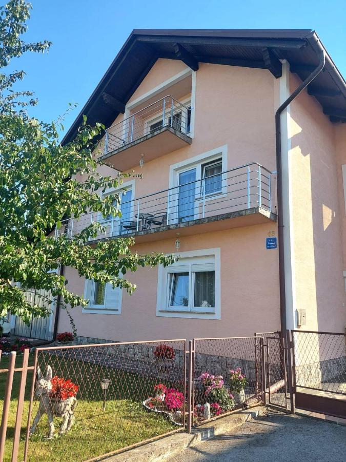 OtočacDream公寓 外观 照片